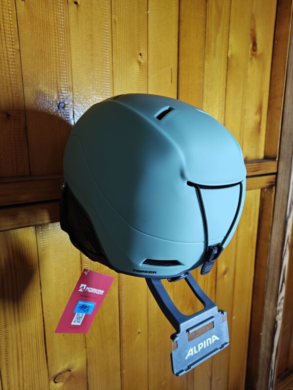 PRILBA MARKER CONFIDANT LIGHT GREEN-BLACK 55-59CM